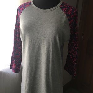 Lularoe randy size M